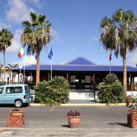 Casa Anna Aparthotel Caleta De Fuste Εξωτερικό φωτογραφία